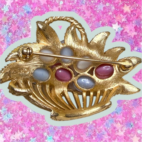 Crown Trifari vintage 1960s jelly belly lucite Easter brooch Alfred Philippe 50s - Picture 2 of 15